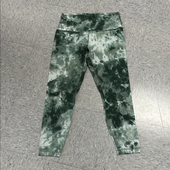 Lululemon Align High-Rise Crop 23" - Picture 1 of 4